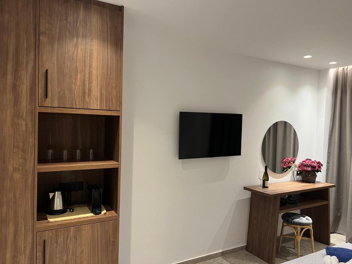 Johannes Boutique Apartments & Suites Afantou Ngoại thất bức ảnh