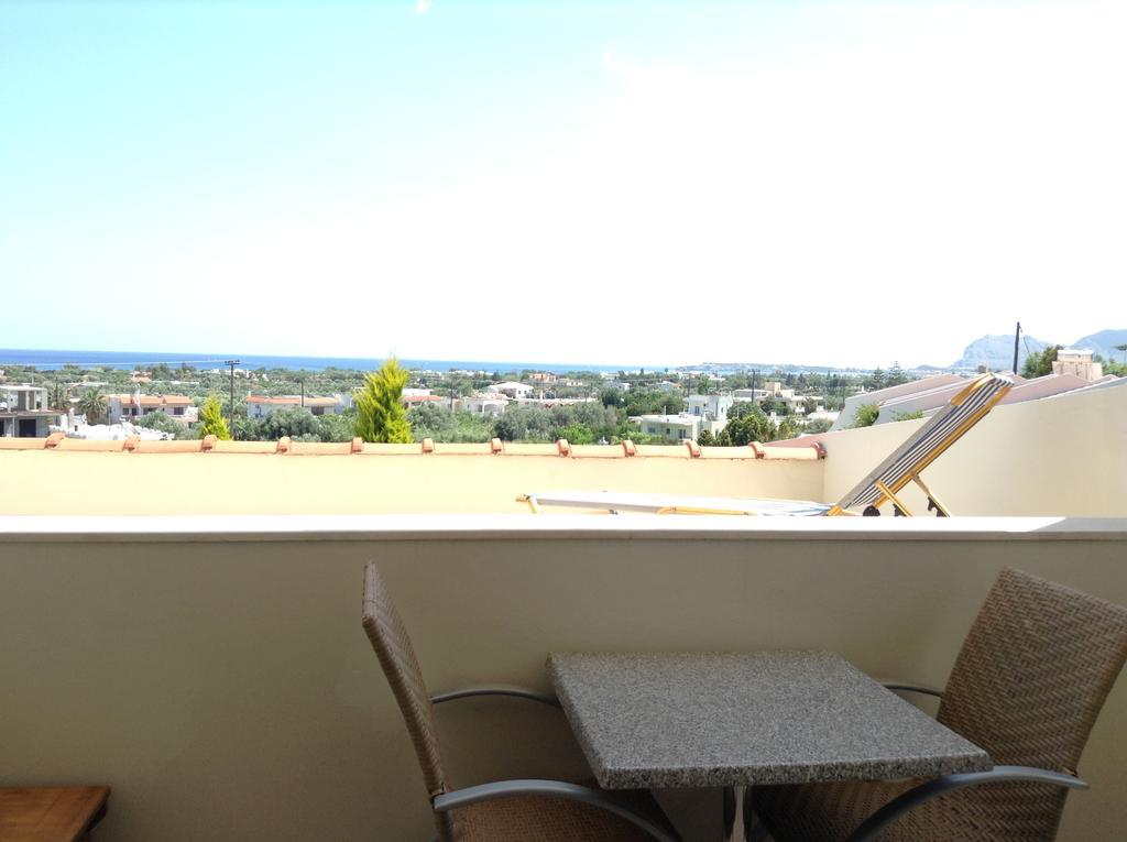 Johannes Boutique Apartments & Suites Afantou Ngoại thất bức ảnh